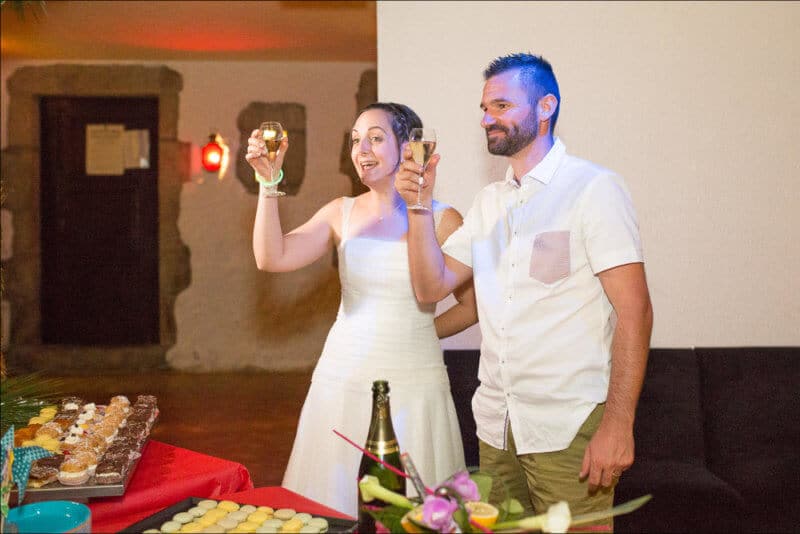 Photographe de mariage à Issoire, je réalise des images prises sur le vif pour des souvenirs pleins d'émotions